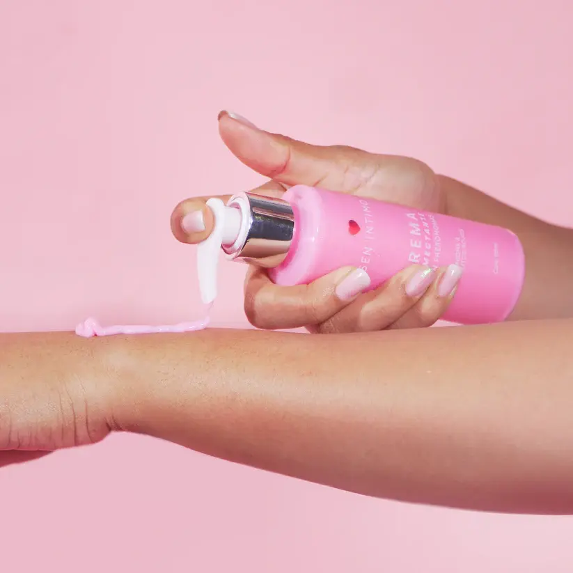 Crema Humectante con Feromonas